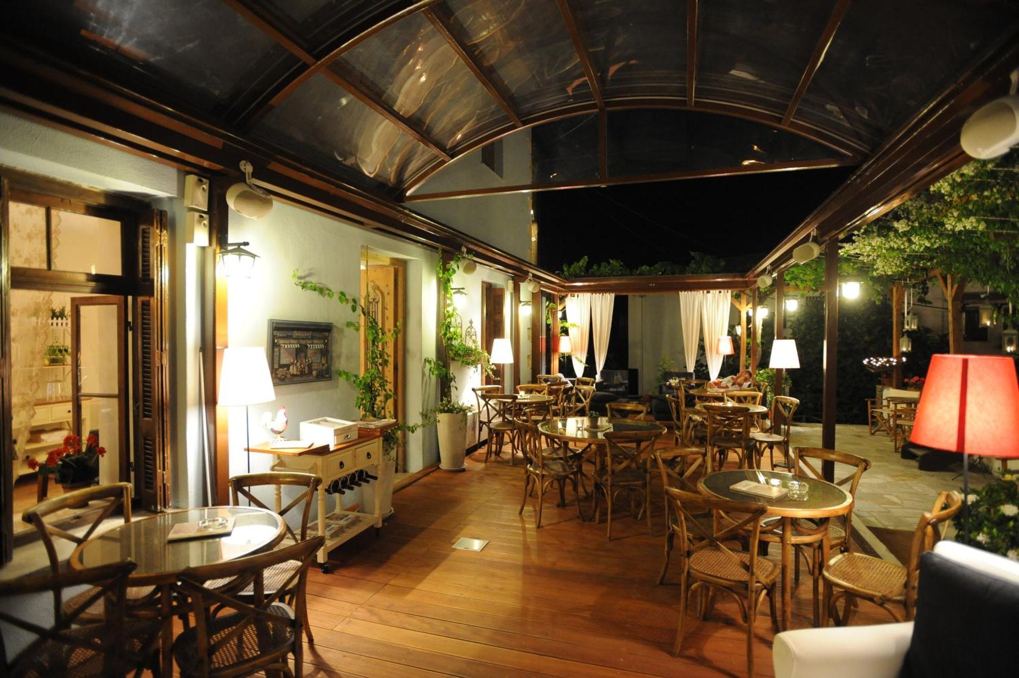 Boutique Hotel Kentrikon & Bungalows Agios Ioannis  Exterior foto