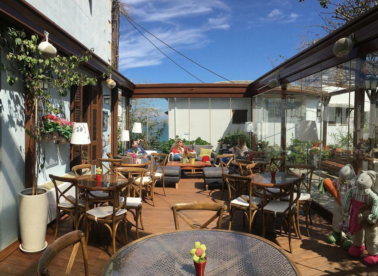 Boutique Hotel Kentrikon & Bungalows Agios Ioannis  Exterior foto